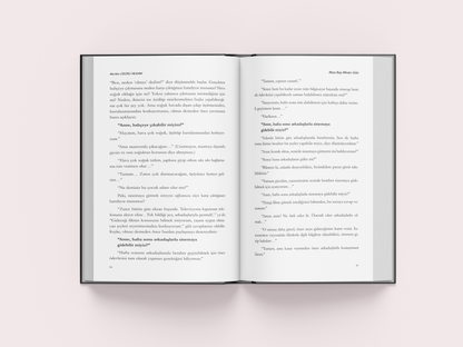 Masa Başı Minder Üstü